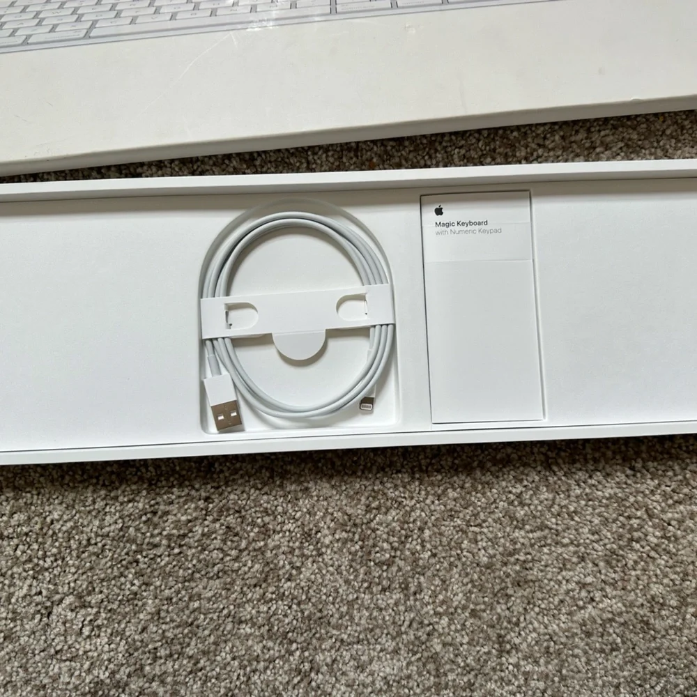 NWT Apple Magic Keyboard with Numeric Keypad
